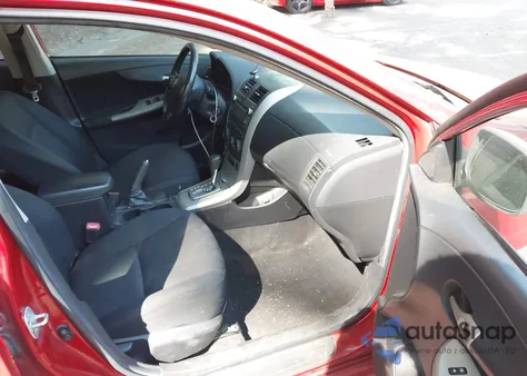 2010 Toyota Corolla S из США, поврежденный, VIN 2T1BU4EE4AC458656